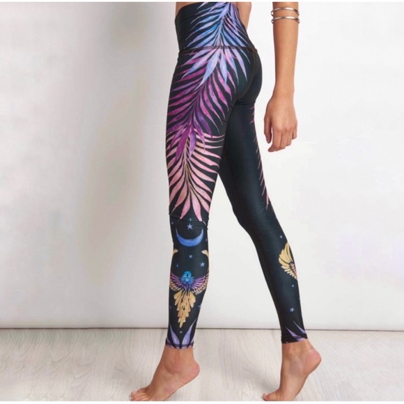 Teeki Leggings - Picture 1 of 10